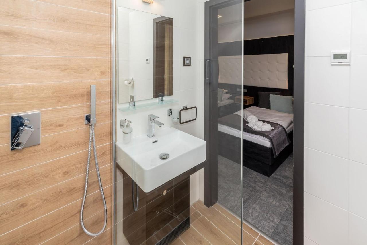 Arany Apartman Mişcolţ Exterior foto